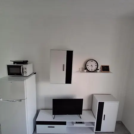 Apartment September 2025 Fun&joy *